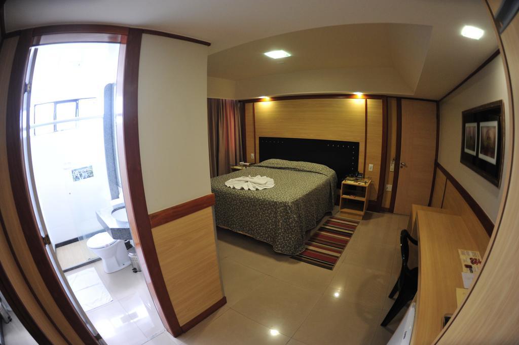 Hotel Premium Plaza Muriae Bagian luar foto