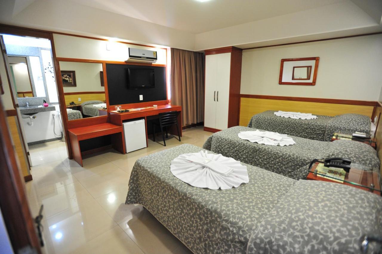 Hotel Premium Plaza Muriae Bagian luar foto
