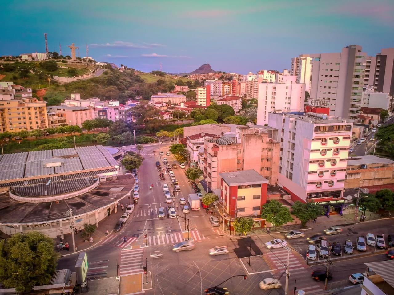 Hotel Premium Plaza Muriae Bagian luar foto